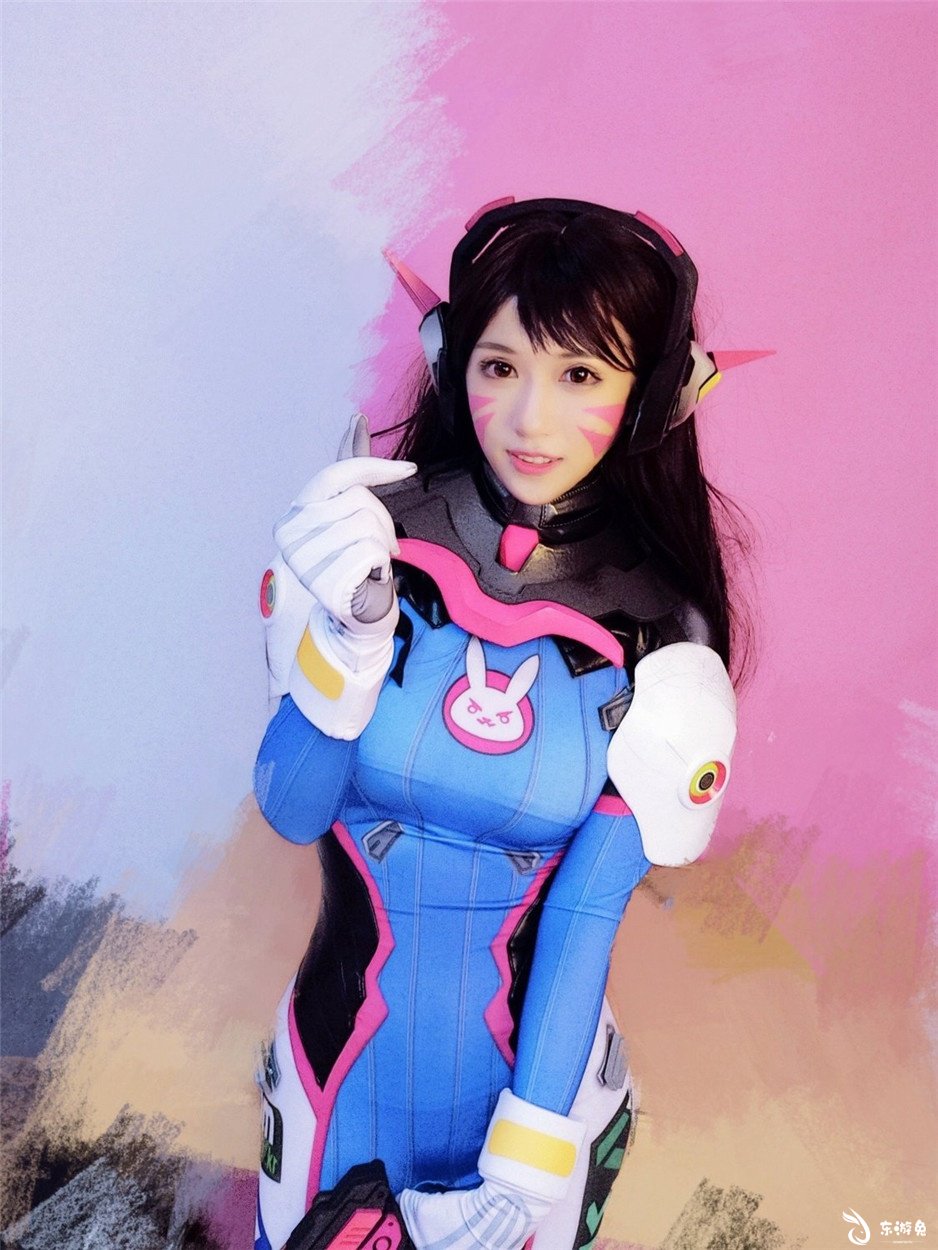 美女主播丸子yooo最新cosplay图集