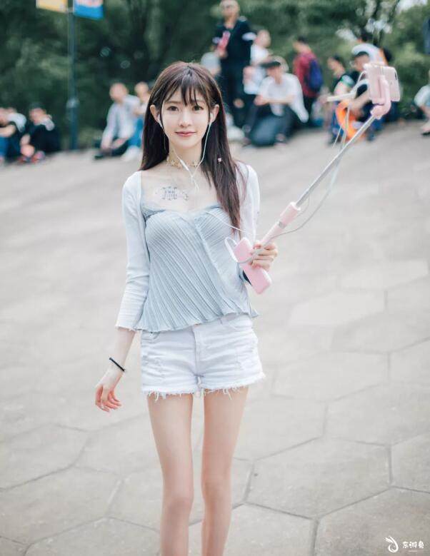 斗鱼二次元主播王羽杉微博生活写真照